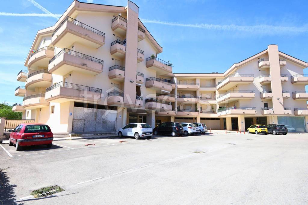 appartamento in vendita a Castellalto in zona Castelnuovo Vomano