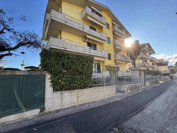 appartamento in vendita a Castellalto in zona Castelnuovo Vomano