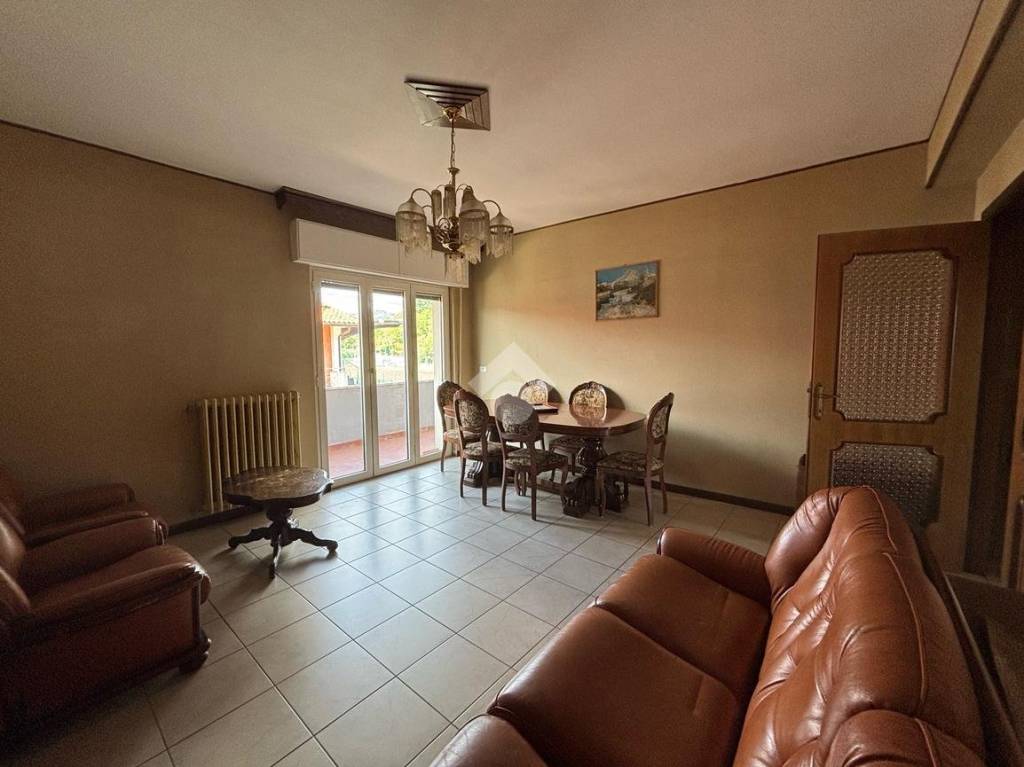 appartamento in vendita a Castellalto in zona Castelnuovo Vomano