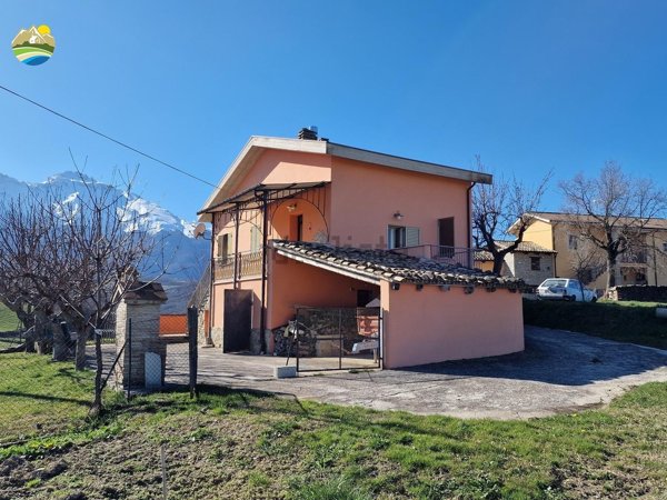 appartamento in vendita a Castelli