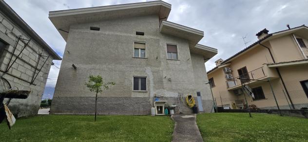 casa indipendente in vendita a Castelli