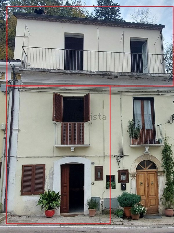 appartamento in vendita a Castelli