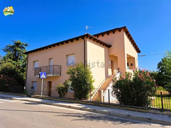 casa indipendente in vendita a Castiglione Messer Raimondo