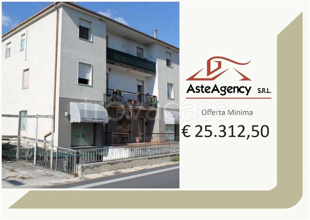 appartamento in vendita a Castiglione Messer Raimondo in zona Cesi