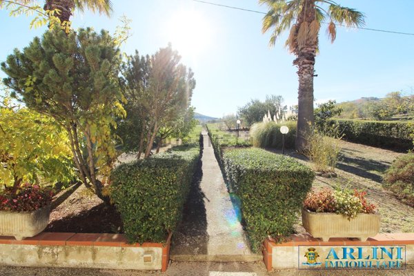 casa indipendente in vendita a Castiglione Messer Raimondo