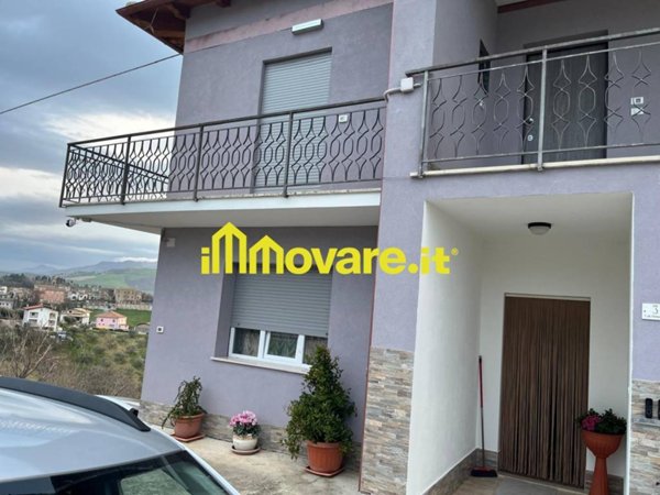 casa indipendente in vendita a Castilenti