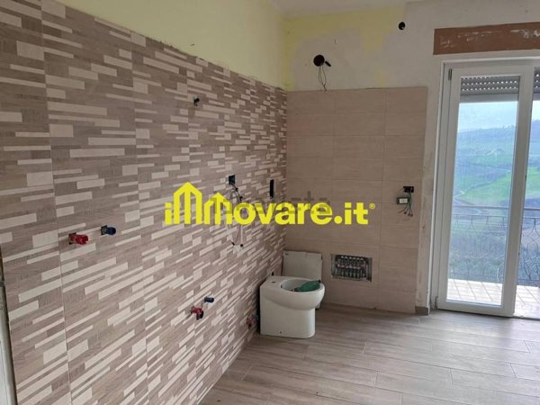 casa indipendente in vendita a Castilenti