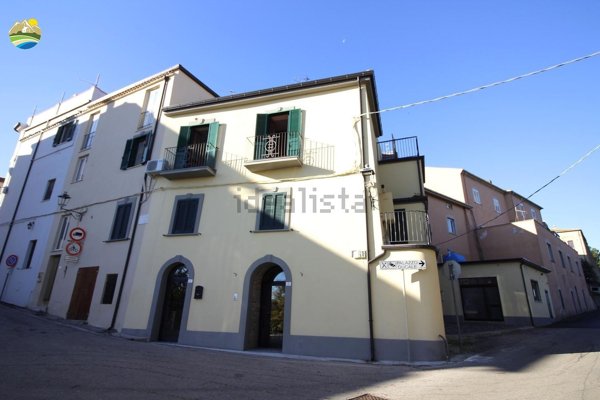 casa indipendente in vendita a Castilenti