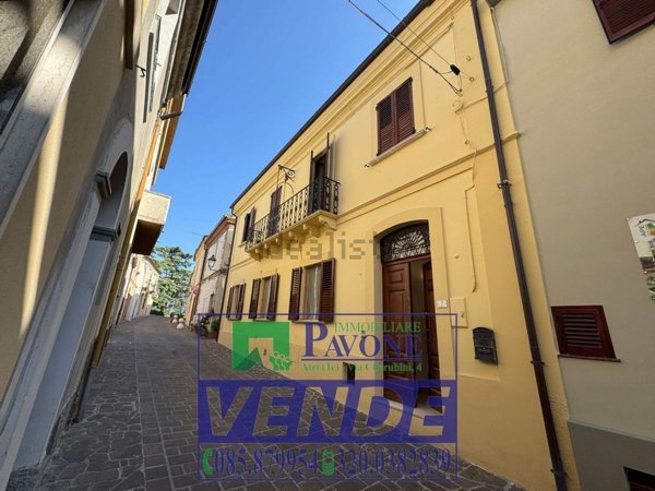 casa indipendente in vendita a Castilenti