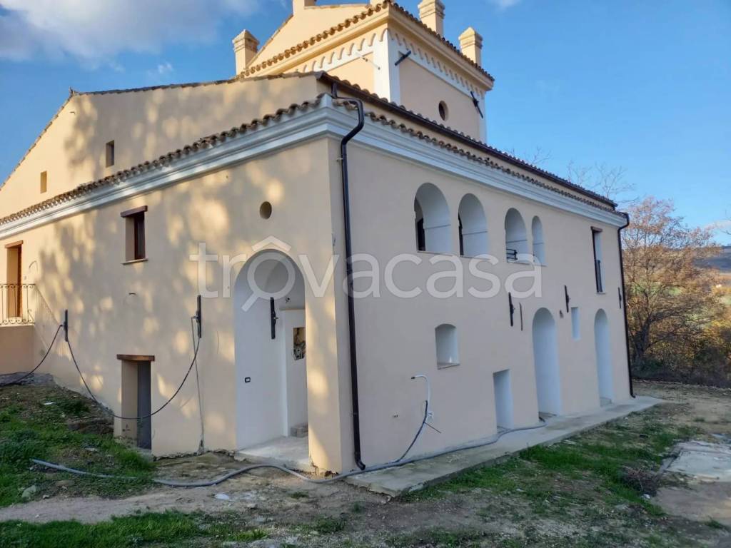 appartamento in vendita a Castilenti