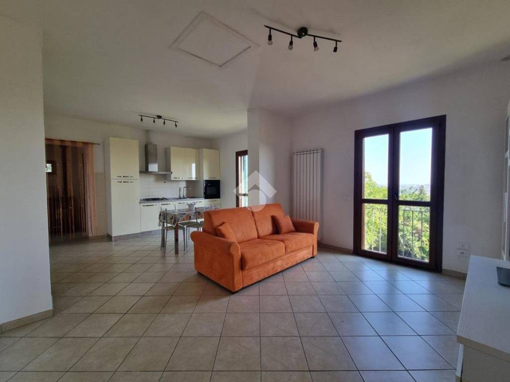casa indipendente in vendita a Cellino Attanasio