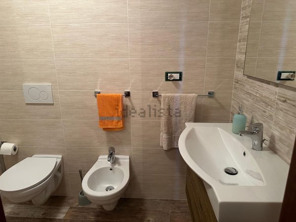 casa indipendente in vendita a Cellino Attanasio in zona Faiete