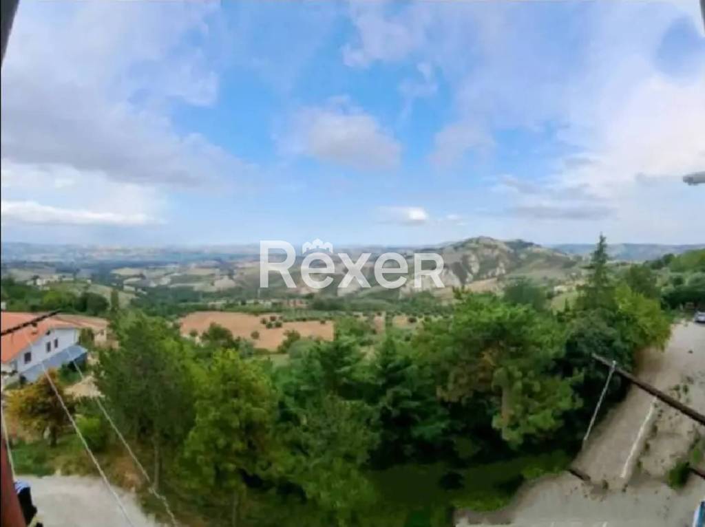 appartamento in vendita a Cellino Attanasio