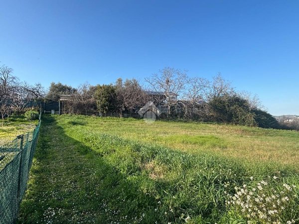 terreno edificabile in vendita a Cellino Attanasio