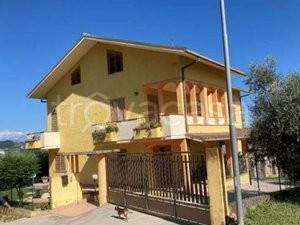 casa indipendente in vendita a Cellino Attanasio in zona Minghetti