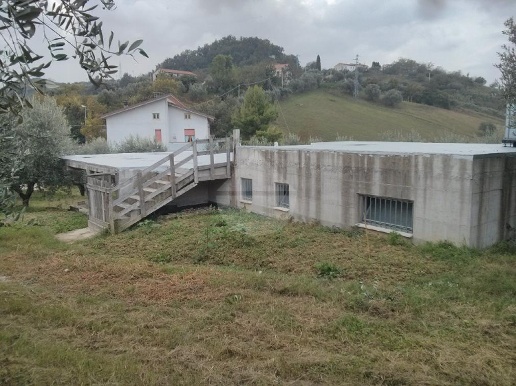 casa indipendente in vendita a Cellino Attanasio