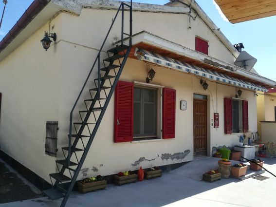 casa indipendente in vendita a Cellino Attanasio
