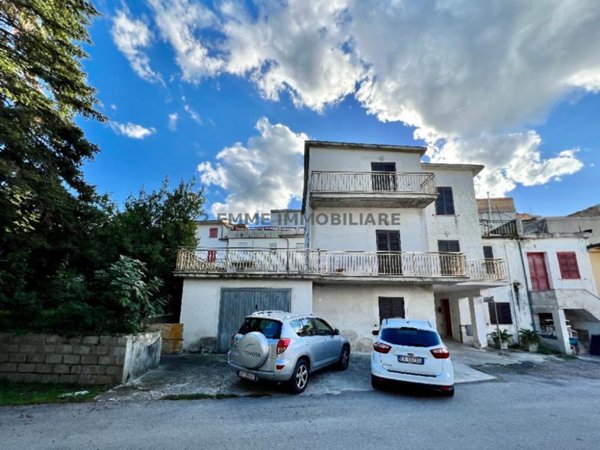 casa indipendente in vendita a Civitella del Tronto