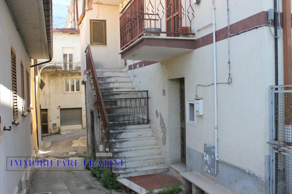 casa indipendente in vendita a Civitella del Tronto