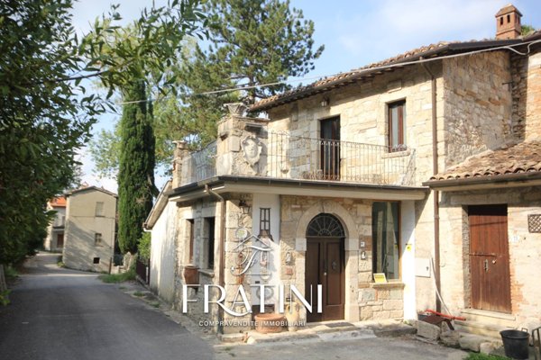 casa indipendente in vendita a Civitella del Tronto