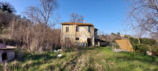 appartamento in vendita a Civitella del Tronto
