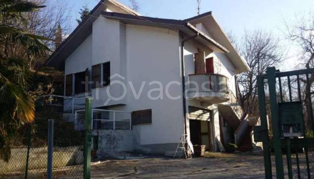 appartamento in vendita a Civitella del Tronto