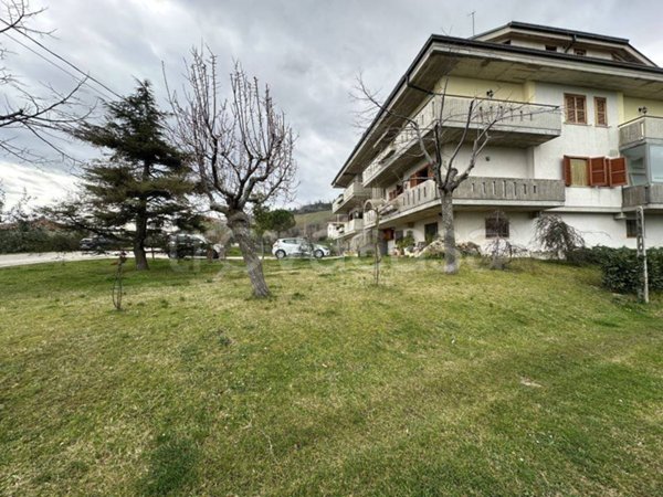 appartamento in vendita a Civitella del Tronto