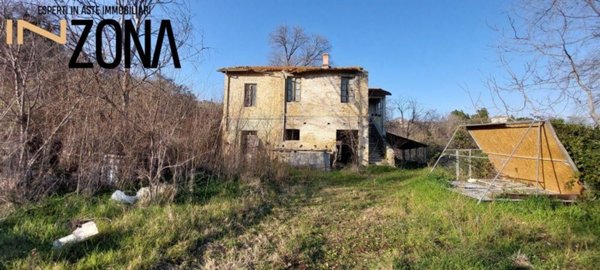 appartamento in vendita a Civitella del Tronto