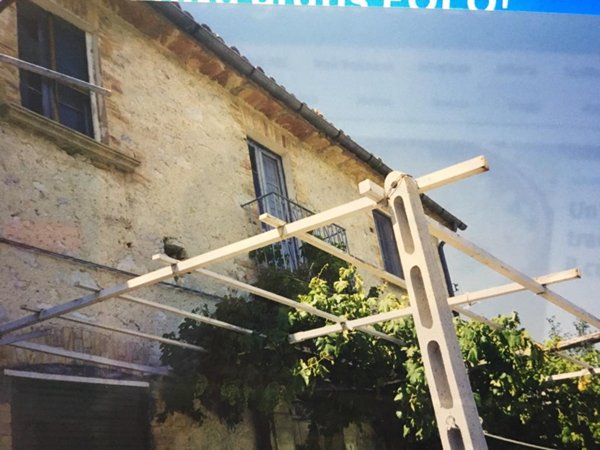 casa indipendente in vendita a Civitella del Tronto