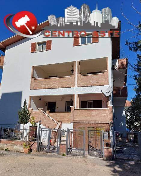 appartamento in vendita a Civitella del Tronto