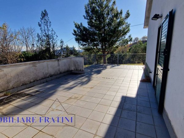 casa indipendente in vendita a Civitella del Tronto