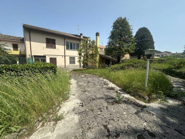 casa indipendente in vendita a Civitella del Tronto