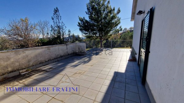 casa indipendente in vendita a Civitella del Tronto
