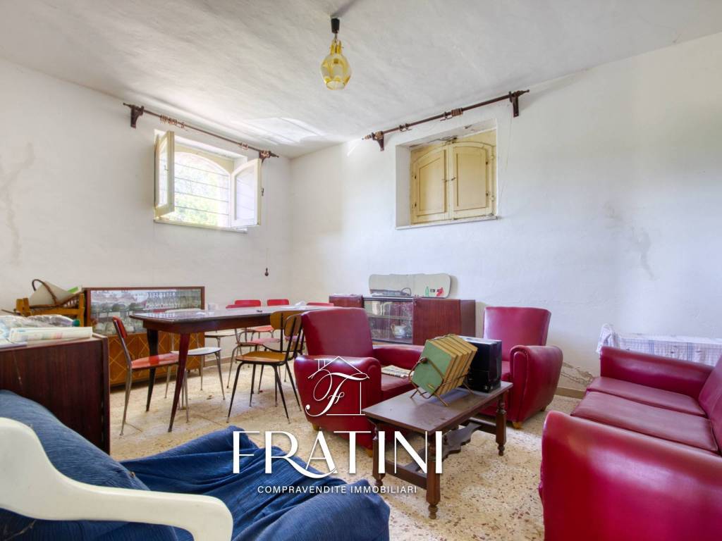 casa indipendente in vendita a Civitella del Tronto