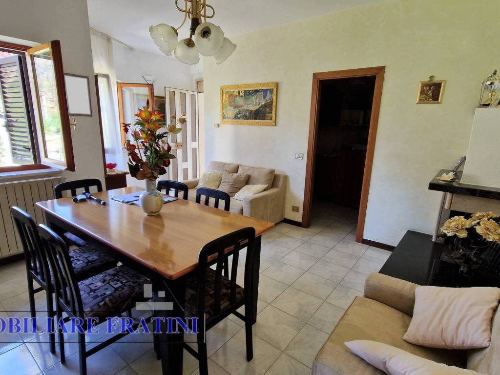 appartamento in vendita a Civitella del Tronto