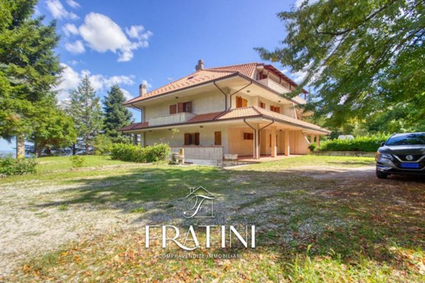 casa indipendente in vendita a Civitella del Tronto