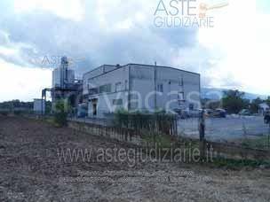 terreno edificabile in vendita a Civitella del Tronto