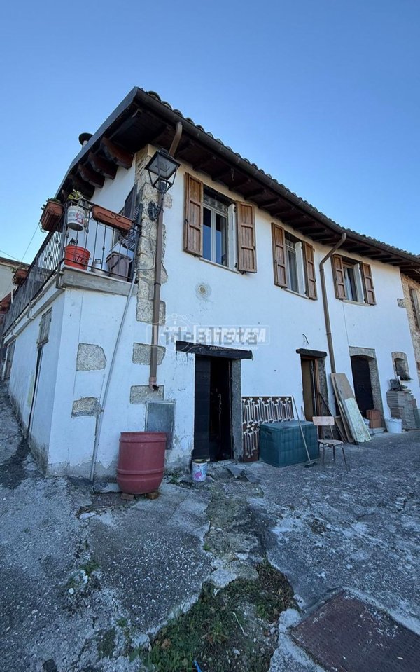 appartamento in vendita a Civitella del Tronto