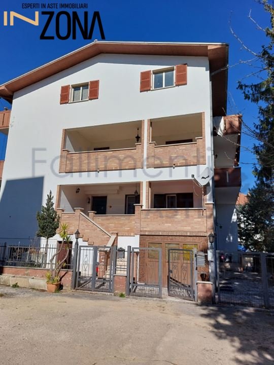 appartamento in vendita a Civitella del Tronto