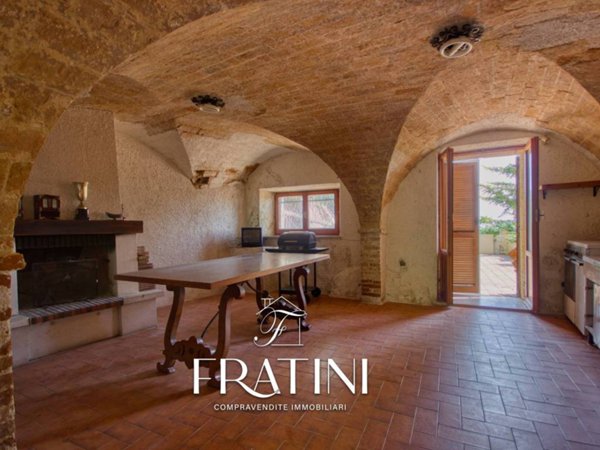 casa indipendente in vendita a Civitella del Tronto