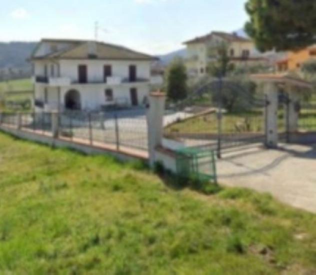 casa indipendente in vendita a Civitella del Tronto