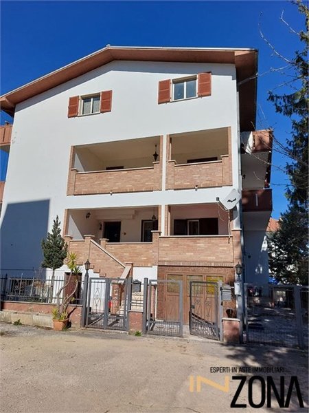 appartamento in vendita a Civitella del Tronto