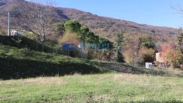 casa indipendente in vendita a Civitella del Tronto