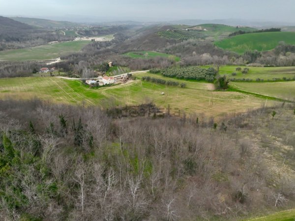 casa indipendente in vendita a Civitella del Tronto