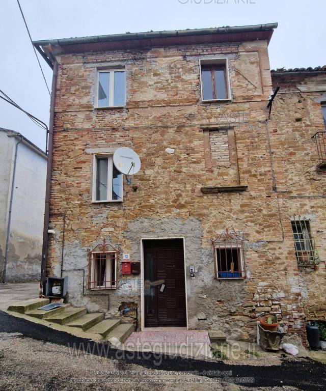 appartamento in vendita a Civitella del Tronto