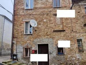 appartamento in vendita a Civitella del Tronto