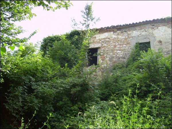 casa indipendente in vendita a Civitella del Tronto