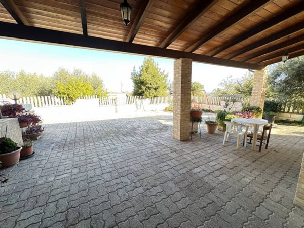 casa indipendente in vendita a Civitella del Tronto