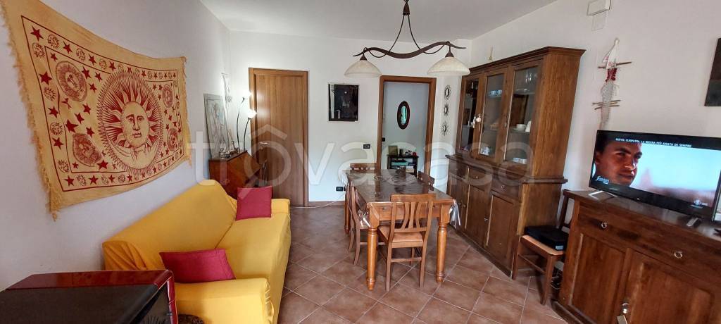 appartamento in vendita a Colledara in zona Vico