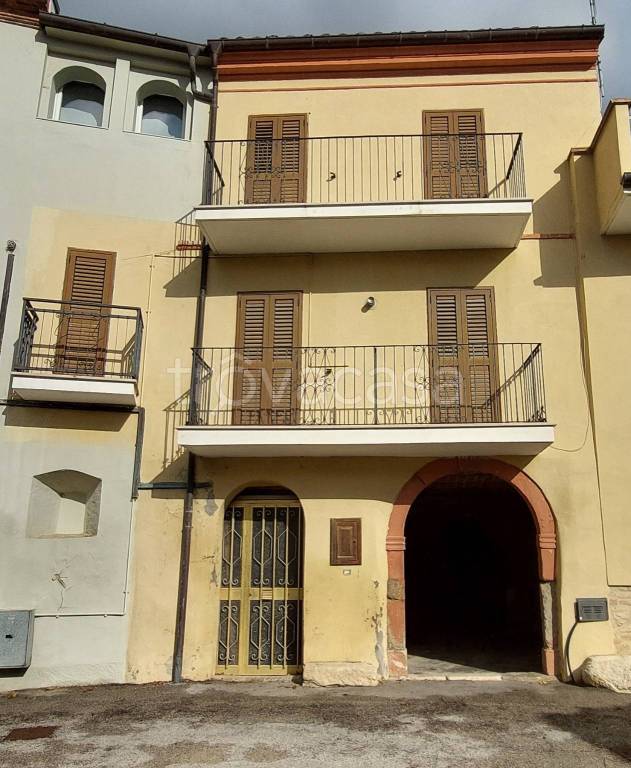 casa indipendente in vendita a Colledara in zona Ornano Grande